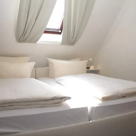 Hooge Oland Groede Daire *